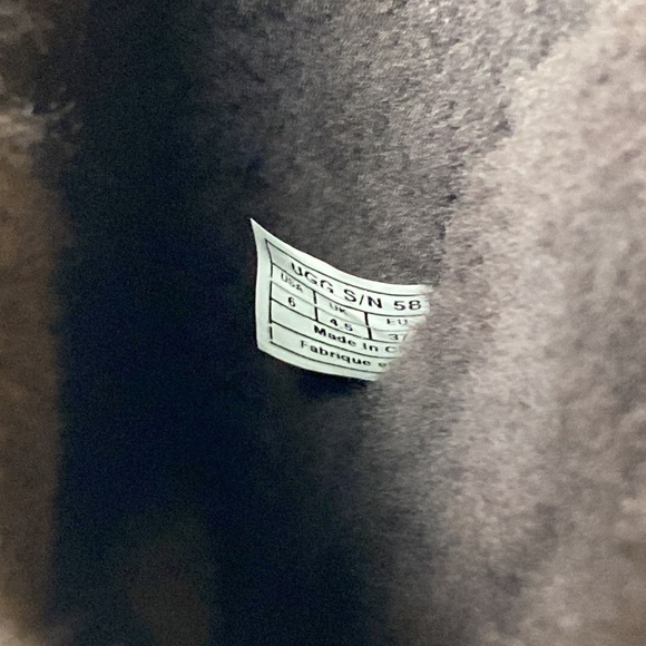 UGG boots - Picture 7 of 8